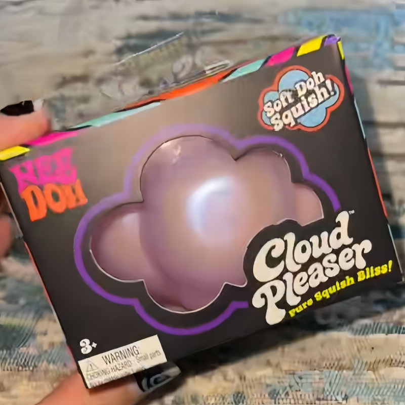 Fidget Cube Original - @Needoh Cloud Pleaser ของเล่นบีบคลายเครียดแบบสโลว์ไรส์ ลูกบาศก์บีบคลายความกังวล สำหรับผู้ที่ต้องการสมาธิและผู้มีภาวะสมาธิสั้น